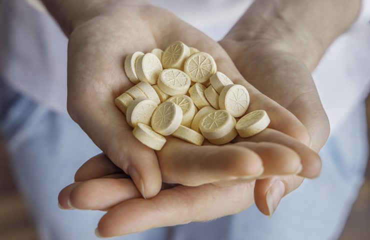 Multivitamins and minerals. Vitamin C